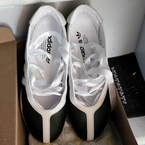 adidas Classic Black and White Loafers - Picture 3 of 7